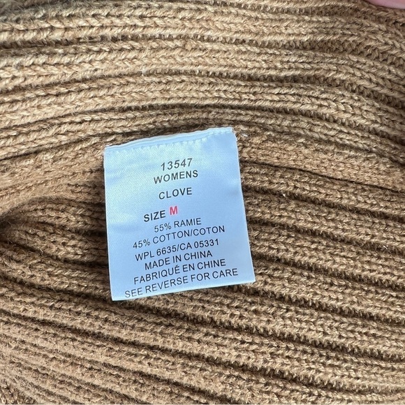 Woolrich Women’s Camel Knit Sleeveless Vest Full Zip, Floral Embroidery Medium - Picture 12 of 15